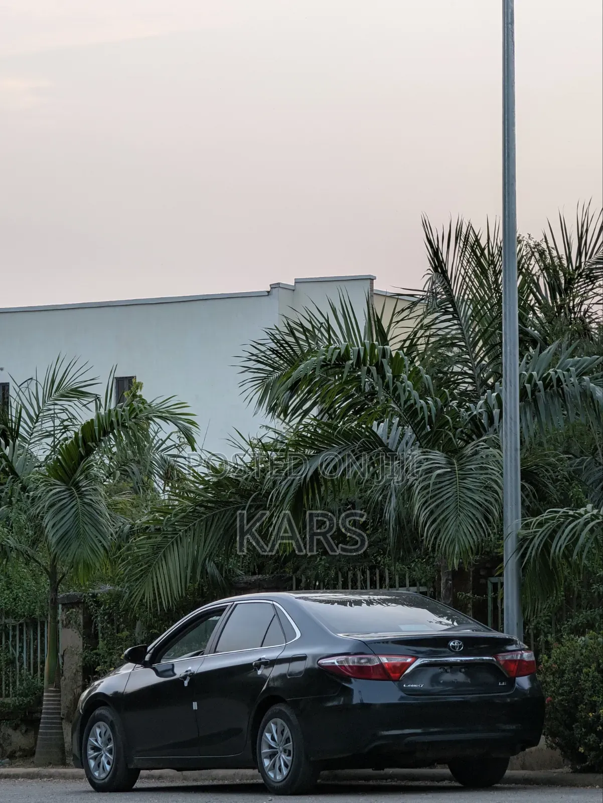 Toyota Camry LE 4dr Sedan (2.5L 4cyl 6A) 2015 Black