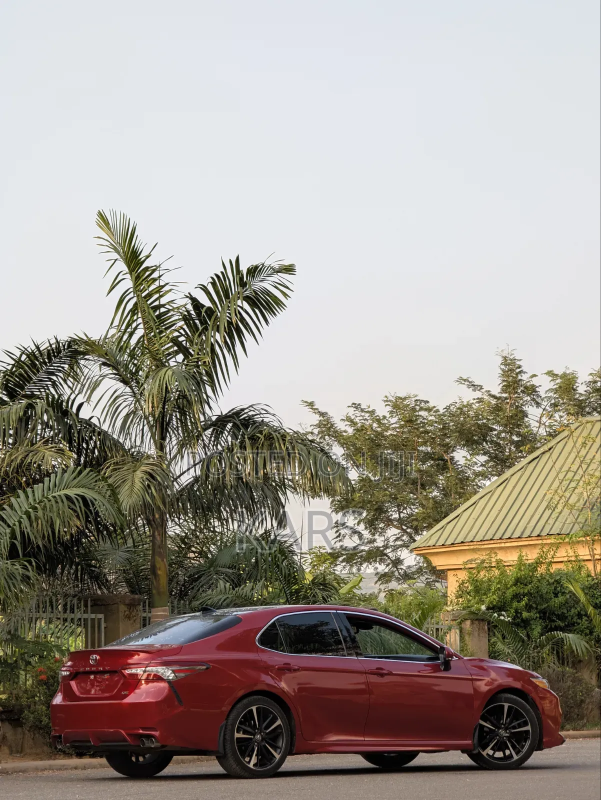 Toyota Camry XSE (2.5L 4cyl 8A) 2019 Red