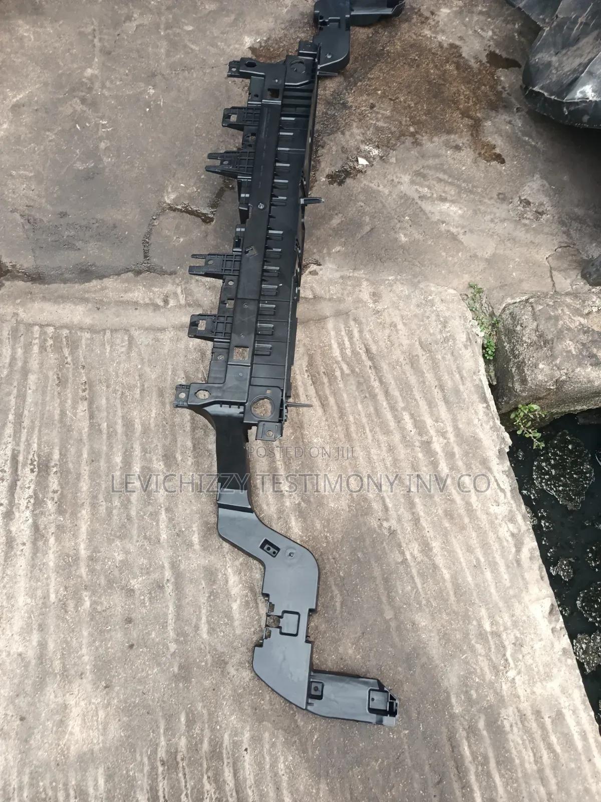 2019,2020,2021,2022,2023 Ford Edge Radiator Support/Front Cut