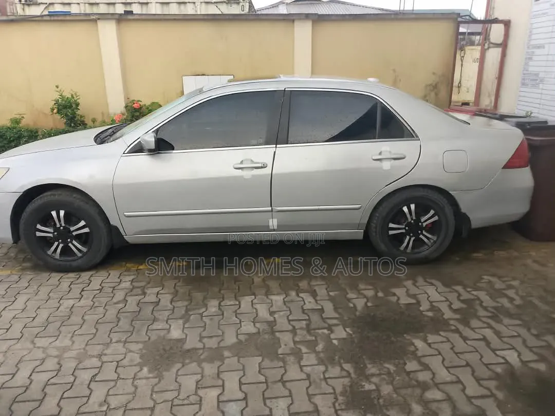 Honda Accord 2007 Gray
