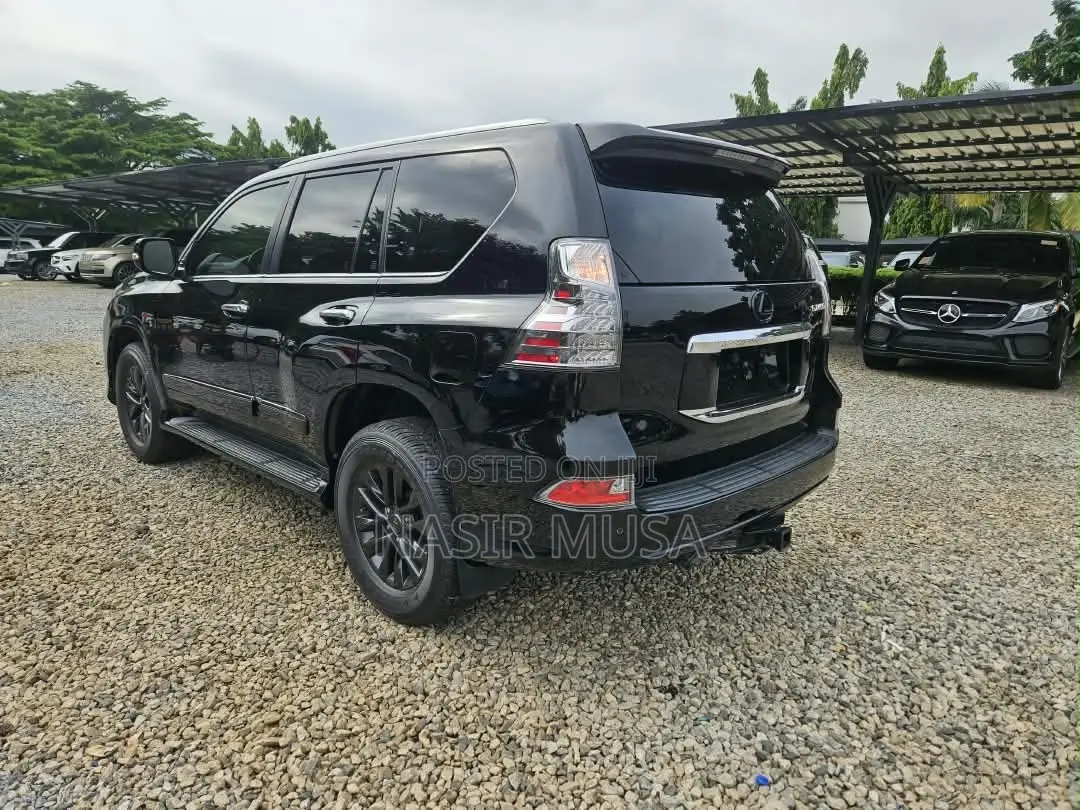 Lexus GX 2019 Black