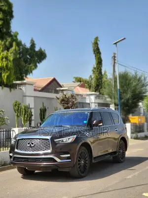 Infiniti QX80 2019 Brown