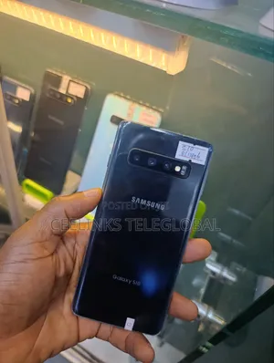 Samsung Galaxy S10 128 GB Black