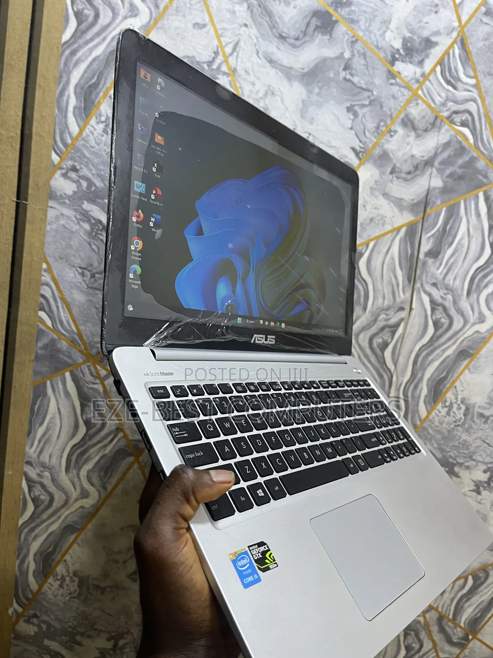 Laptop Asus 8GB Intel Core i5 SSD 128GB