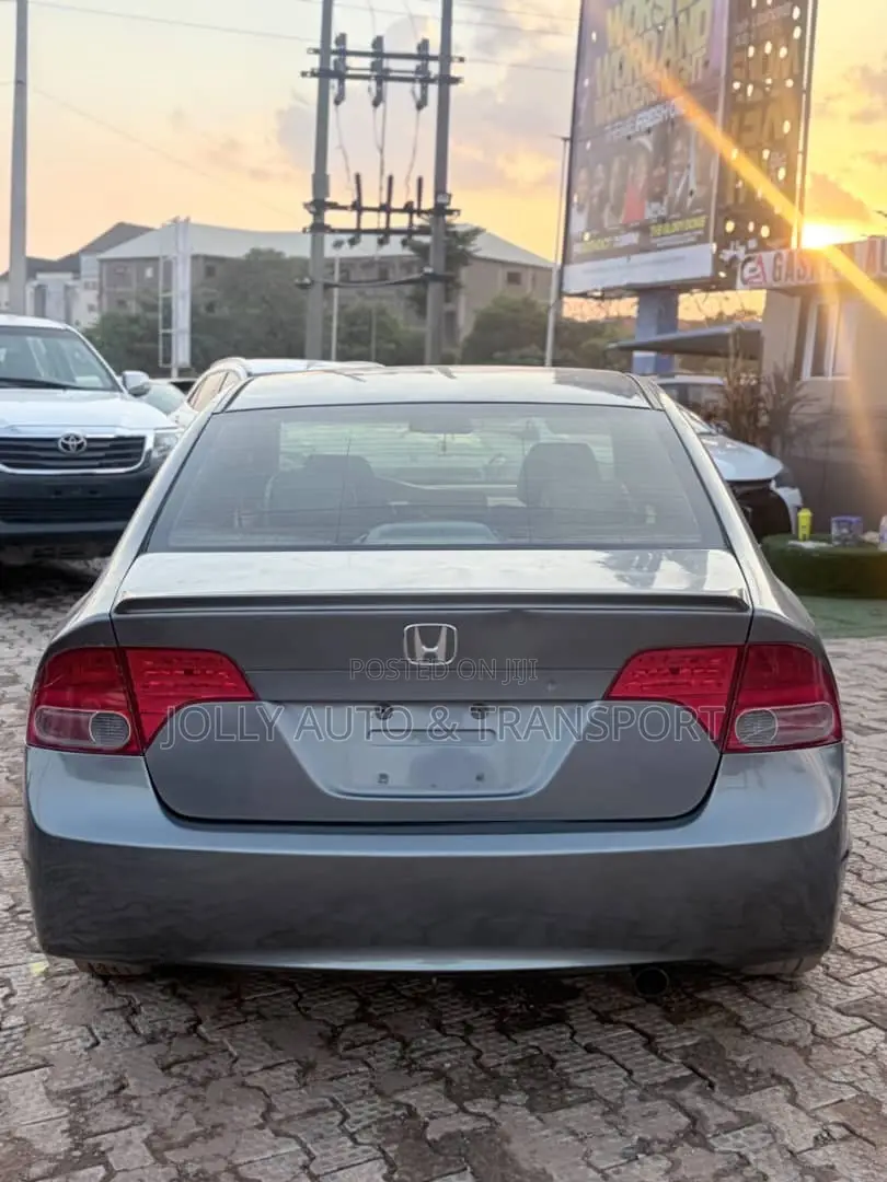 Honda Civic 1.4i Sport Automatic 2008 Gray