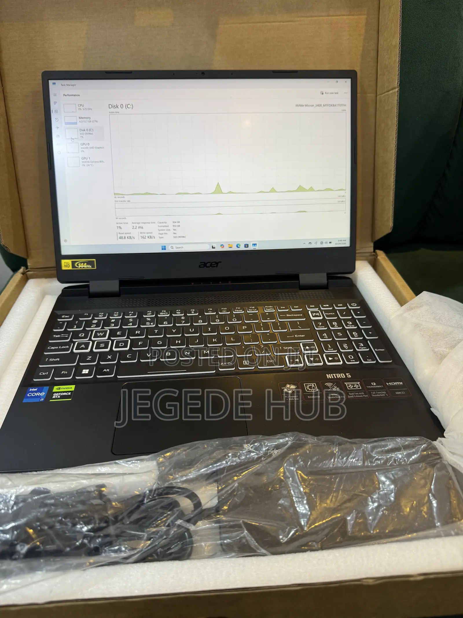 Laptop Acer Nitro V 15 16GB Intel Core i7 SSD 512GB