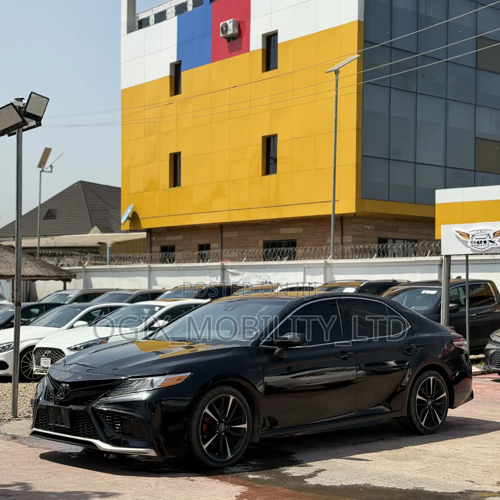 Toyota Camry XSE FWD 2020 Black