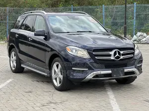 Mercedes-Benz GLE-Class GLE 350 2018 Blue