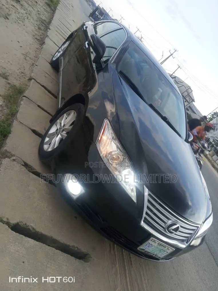 Lexus ES 350 2011 Black