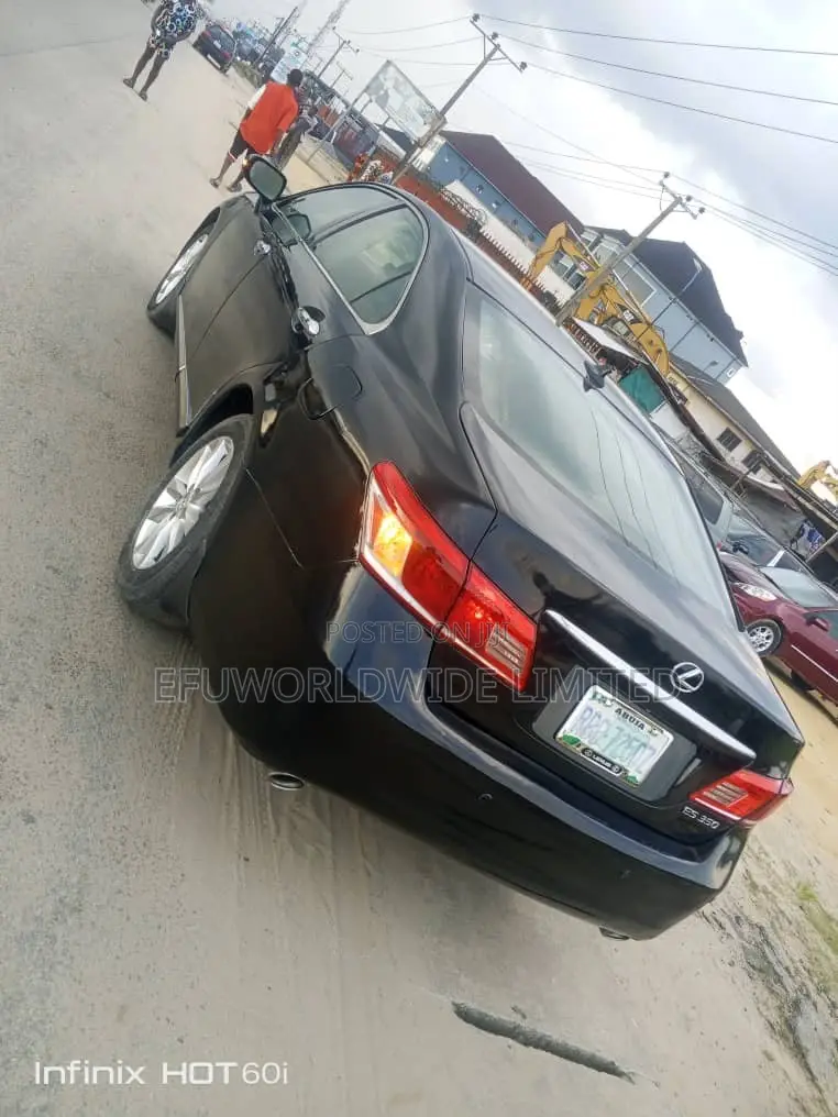 Lexus ES 350 2011 Black
