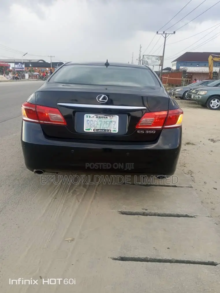 Lexus ES 350 2011 Black