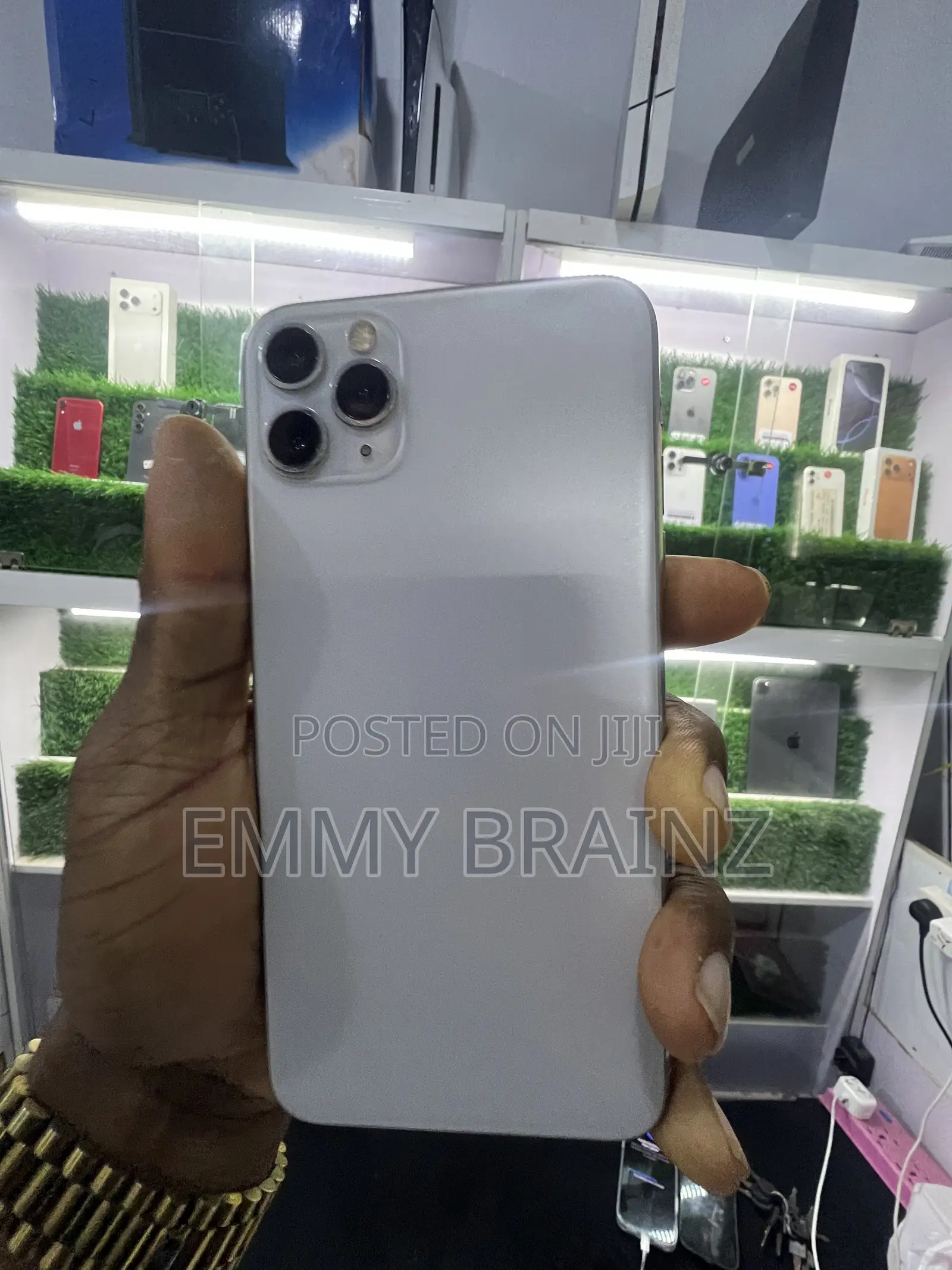 Apple iPhone 11 Pro Max 64 GB White