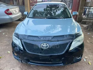 Toyota Camry SE 4dr Sedan (2.4L 4cyl 5A) 2008 Gray