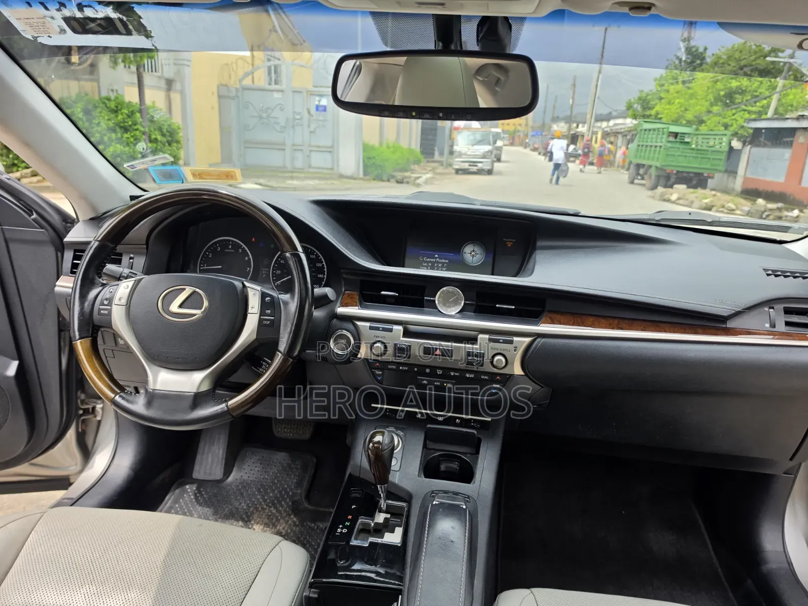 Lexus ES 350 FWD 2015 Silver