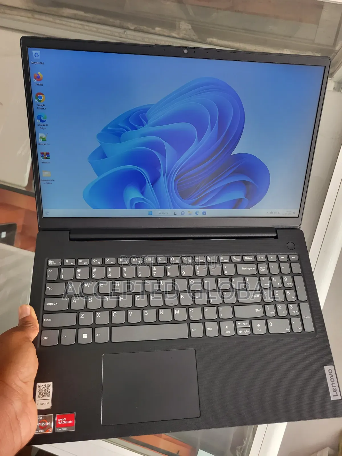 Laptop Lenovo V15 G4 16GB AMD Ryzen 5 SSD 256GB