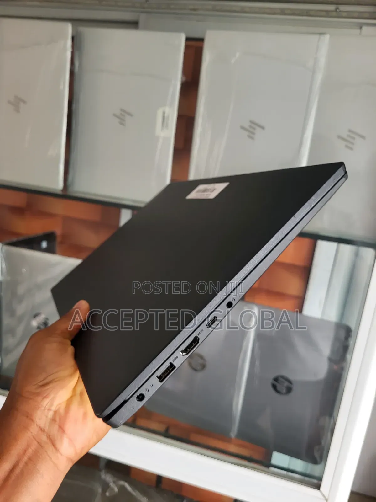 Laptop Lenovo V15 G4 16GB AMD Ryzen 5 SSD 256GB