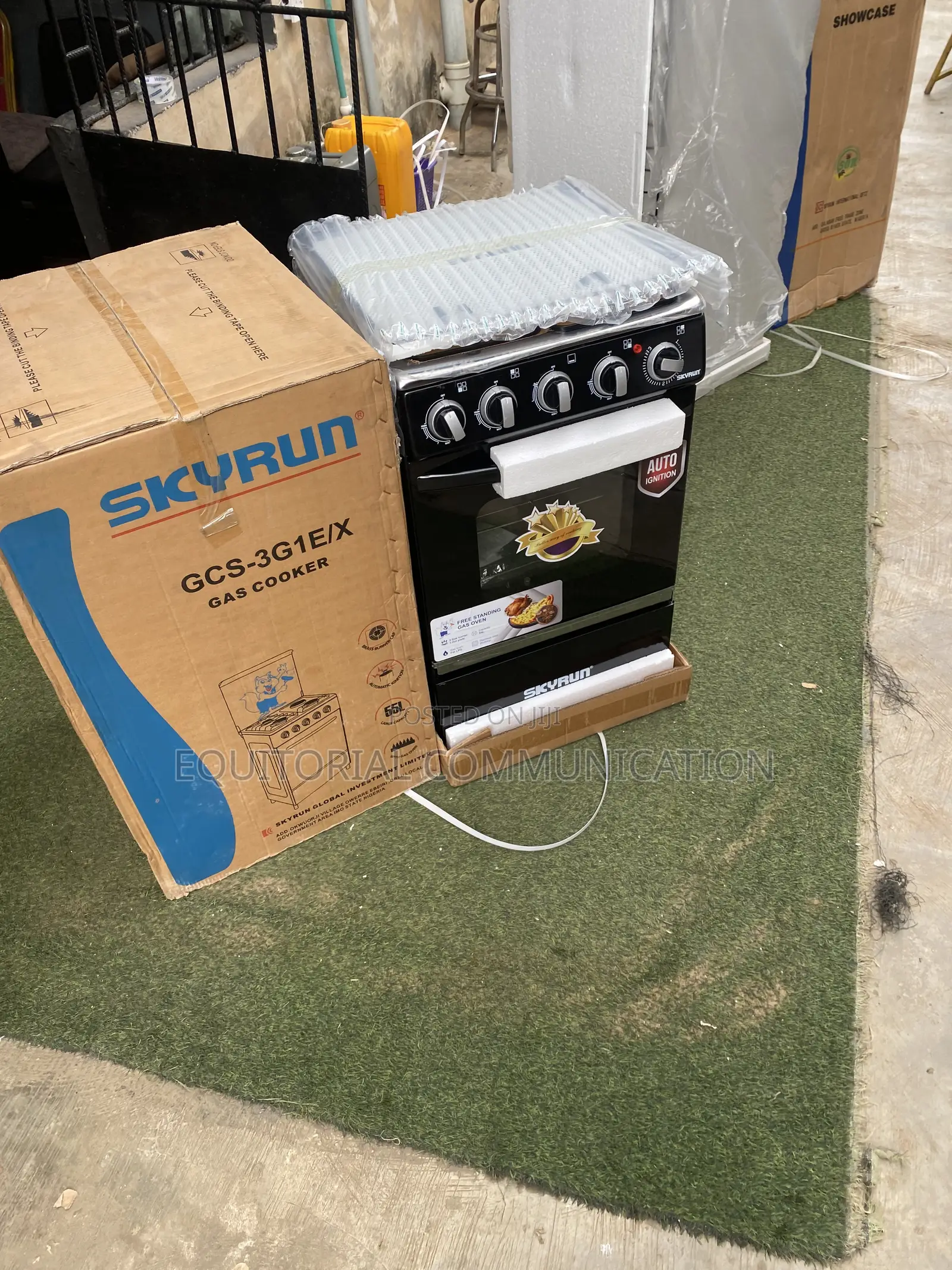 SKYRUN 4-Zone Cooking Cooker With Gas Burners and Electric Hotplate