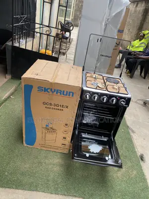 Skyrun GCS-3g1e/X Automatic 3 Gas + 1 Electric Burner Cooker With Oven