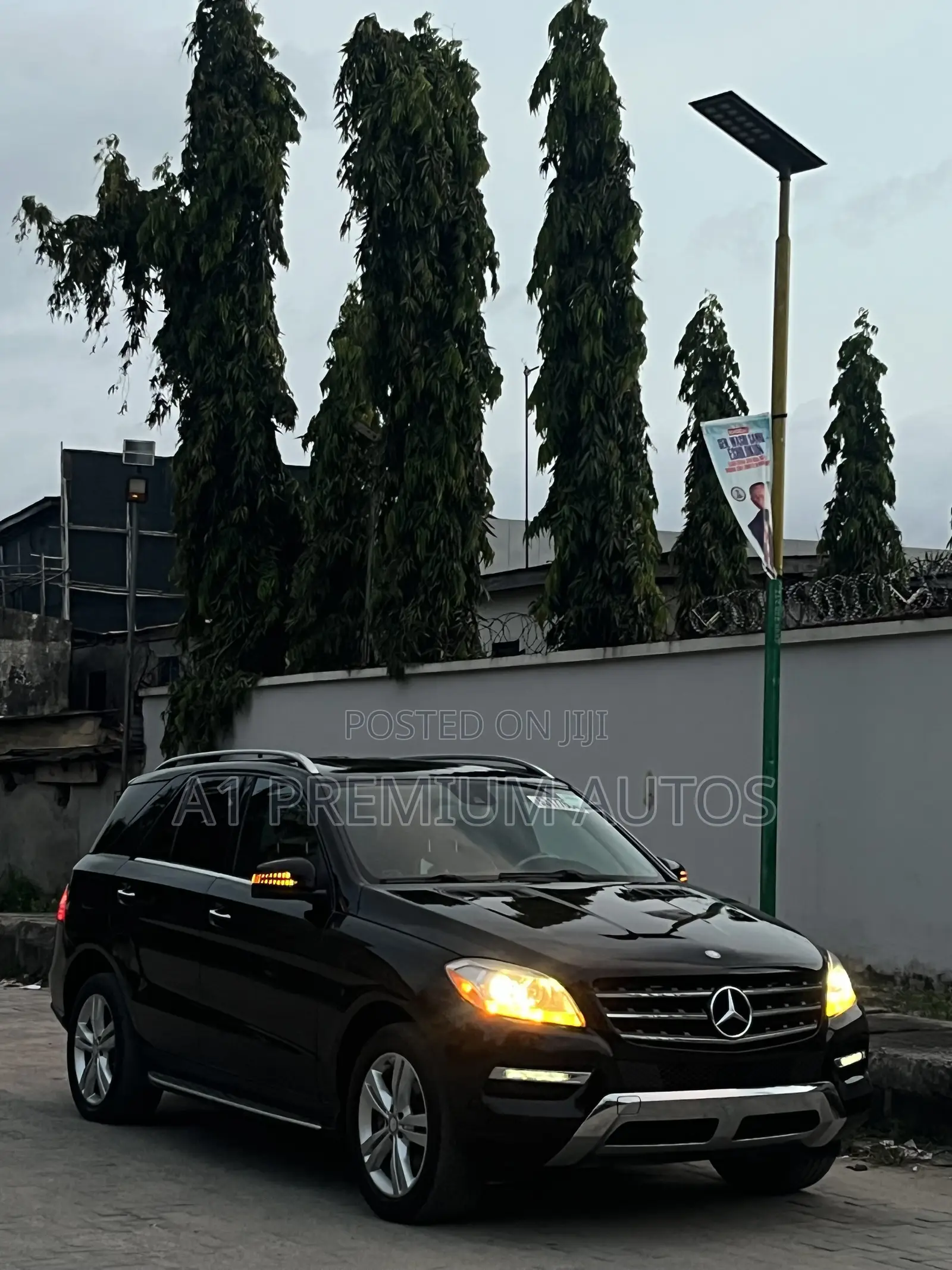 Mercedes-Benz M Class ML350 4MATIC 4dr SUV AWD (3.5L 6cyl 7A) 2015