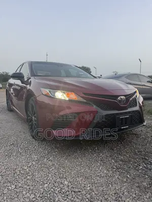 Toyota Camry SE FWD (2.5L 4cyl 8AM) 2018 Burgundy