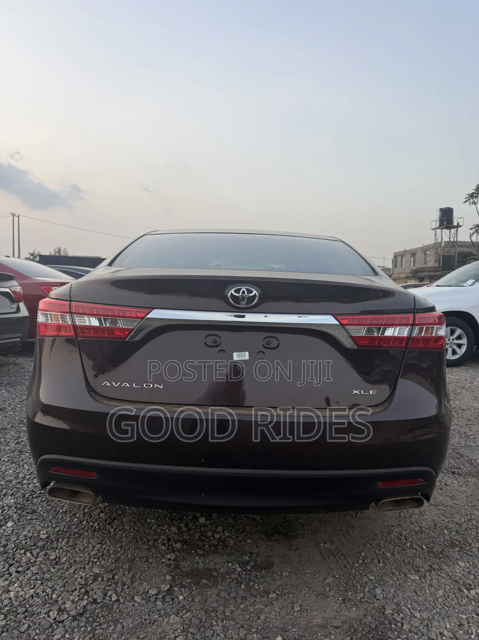 Toyota Avalon XLE 4dr Sedan (3.5L 6cyl 6A) 2015 Maroon