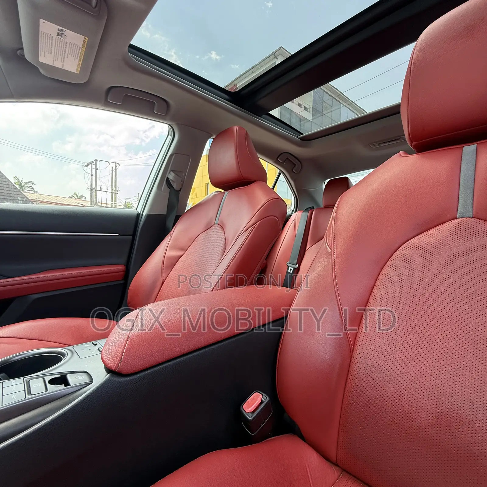 Toyota Camry XSE 2023 White