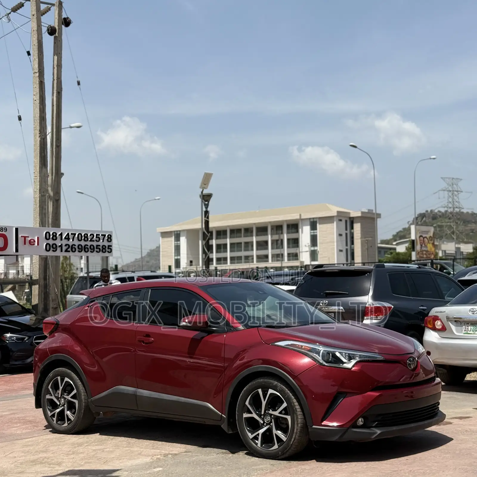 Toyota C-HR 2019 Red