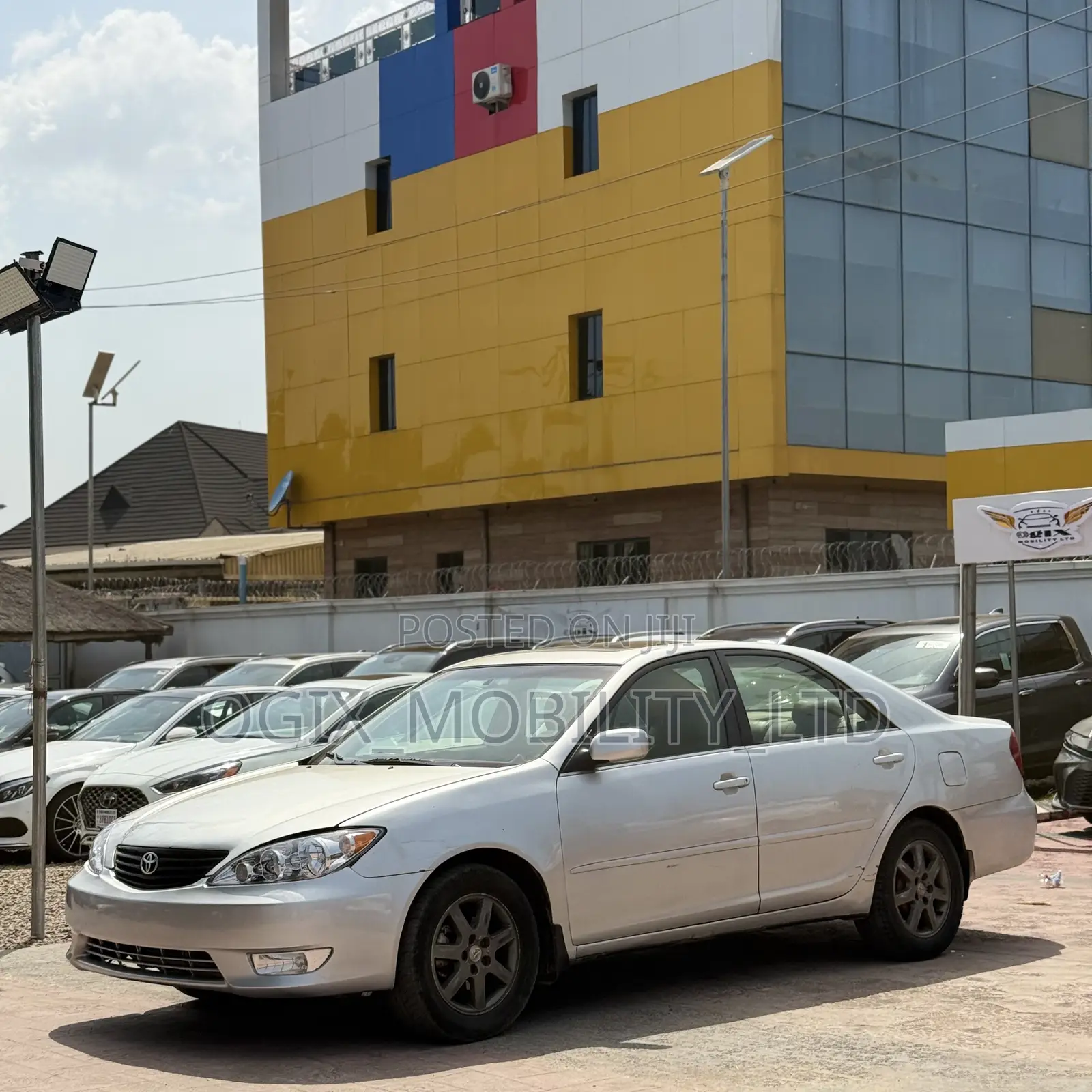 Toyota Camry 2004 Silver