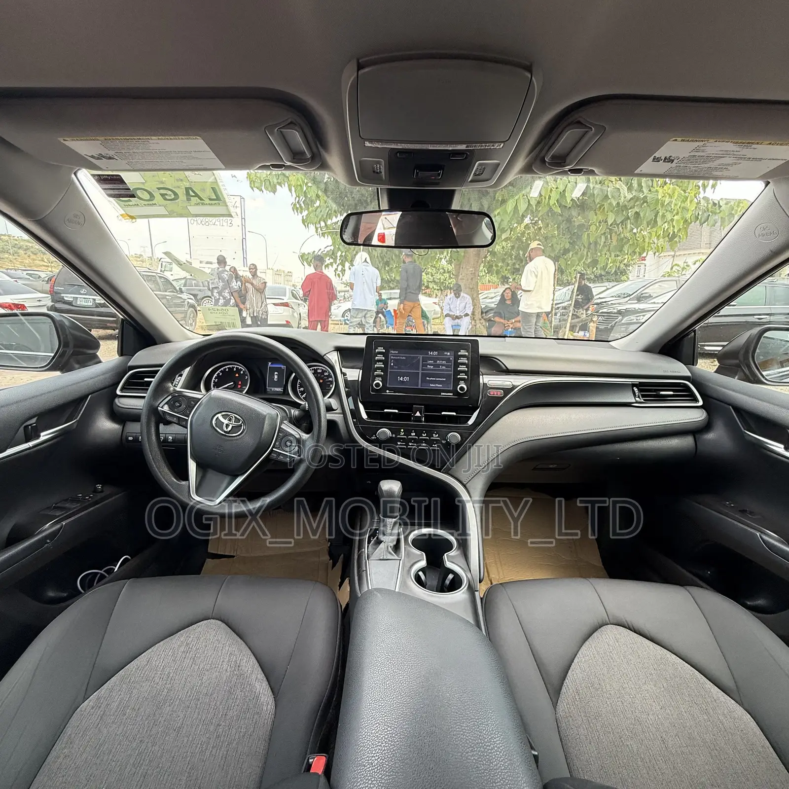 Toyota Camry LE 2021 Black