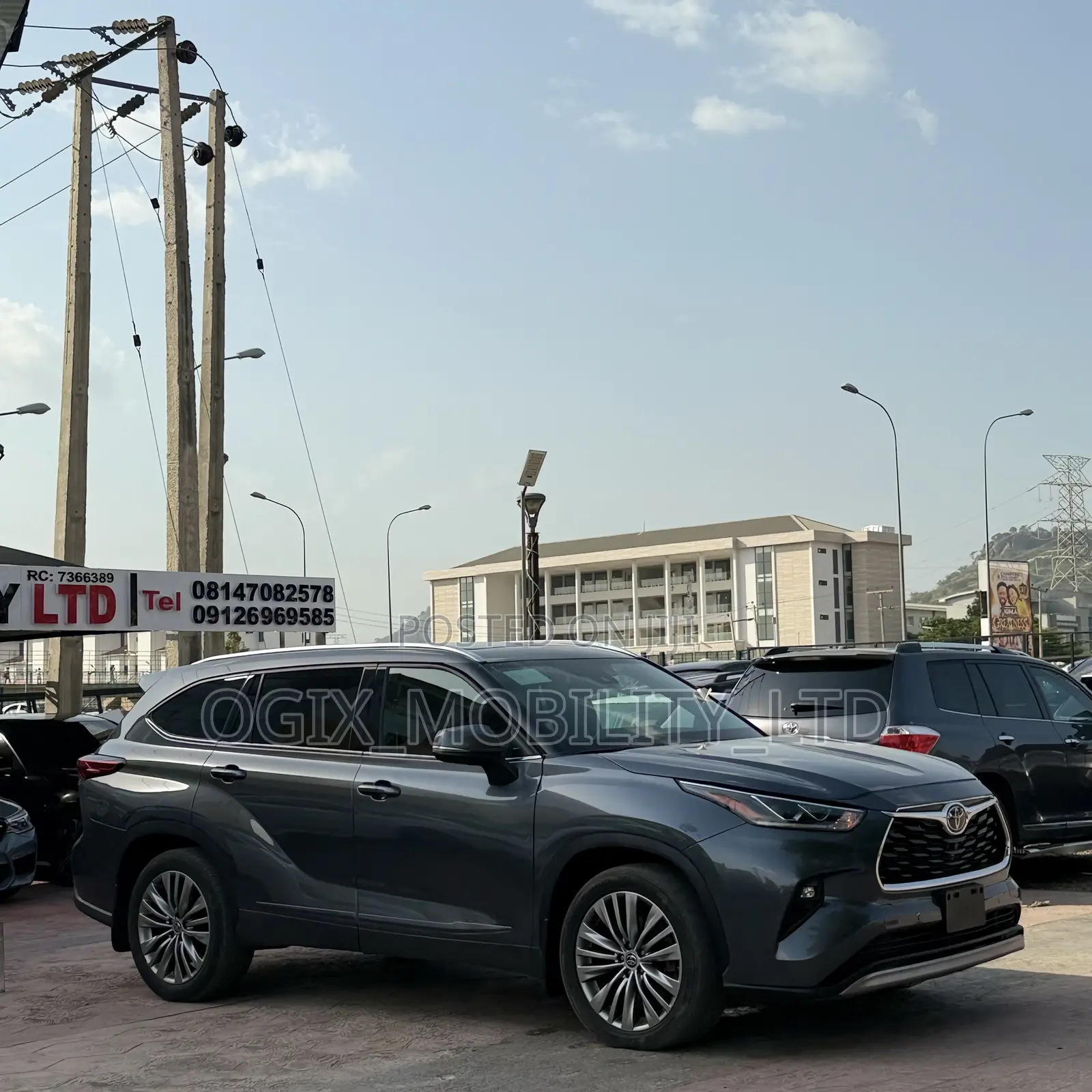 Toyota Highlander Platinum 2021 Gray