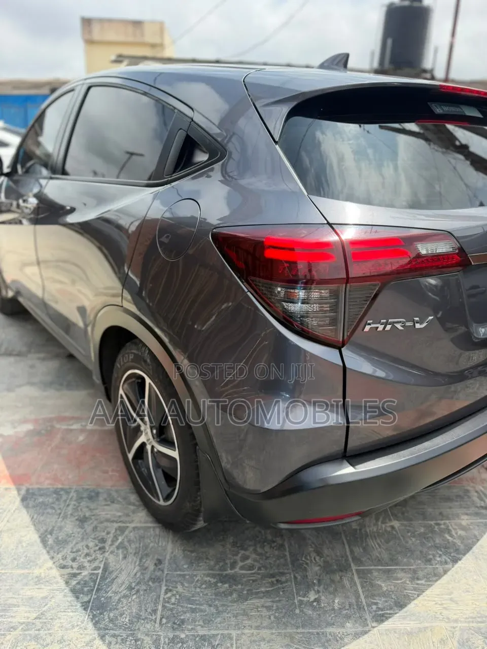 Honda HR-V Touring AWD 2020 Gray