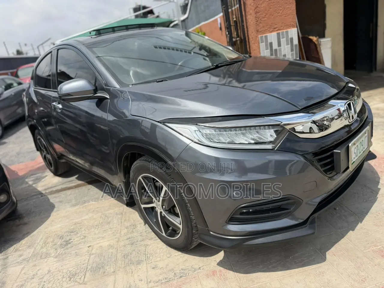 Honda HR-V Touring AWD 2020 Gray