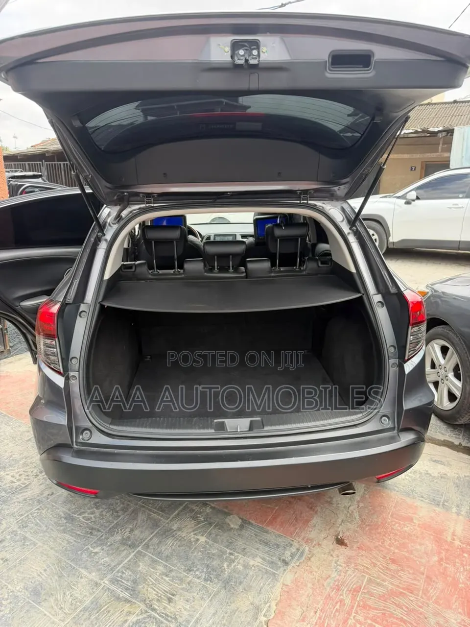Honda HR-V Touring AWD 2020 Gray