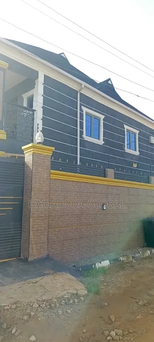 Furnished 20bdrm Block of Flats in Baruwa for sale