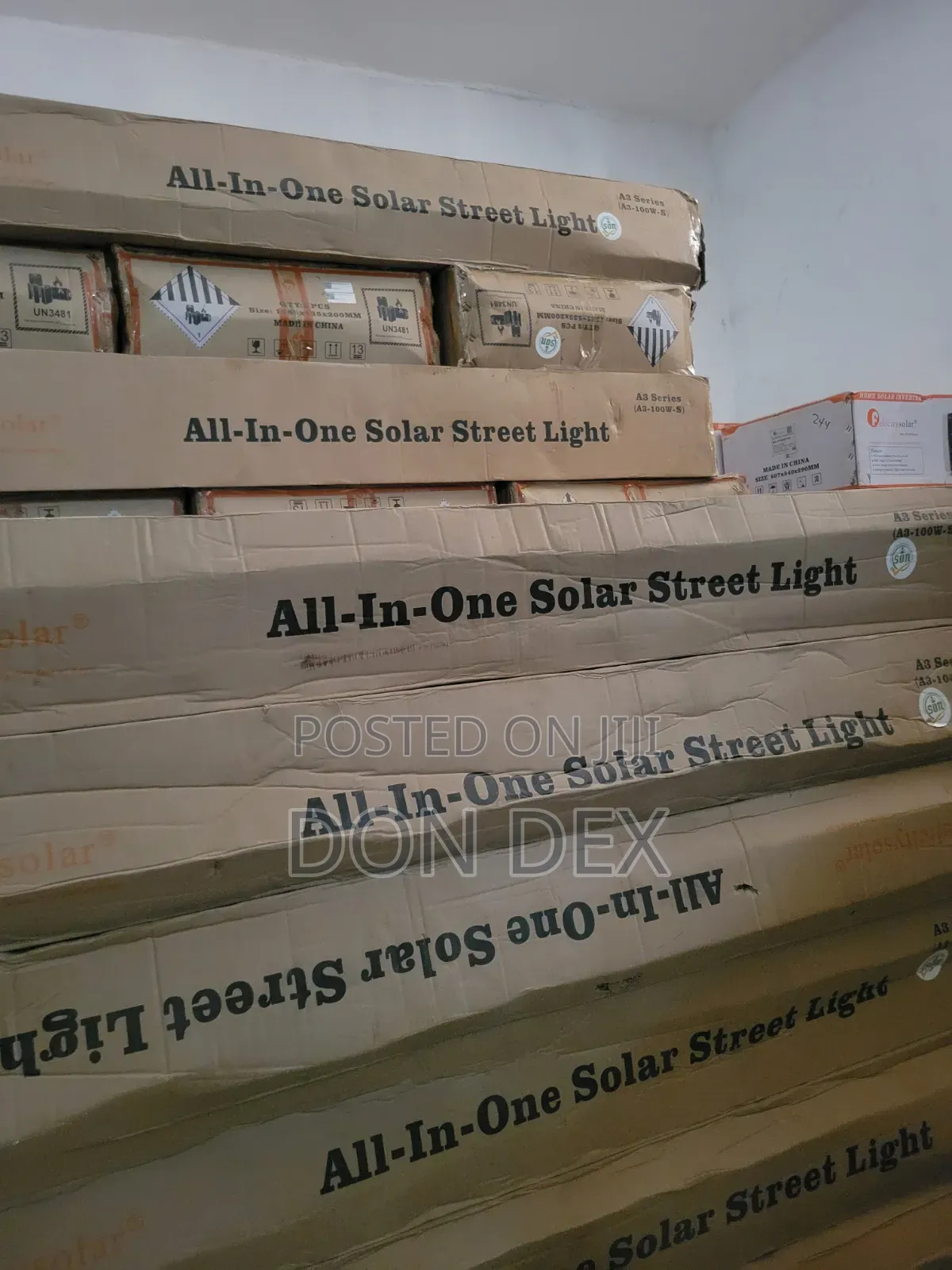 A3 100watts Felicity Solar Street Light