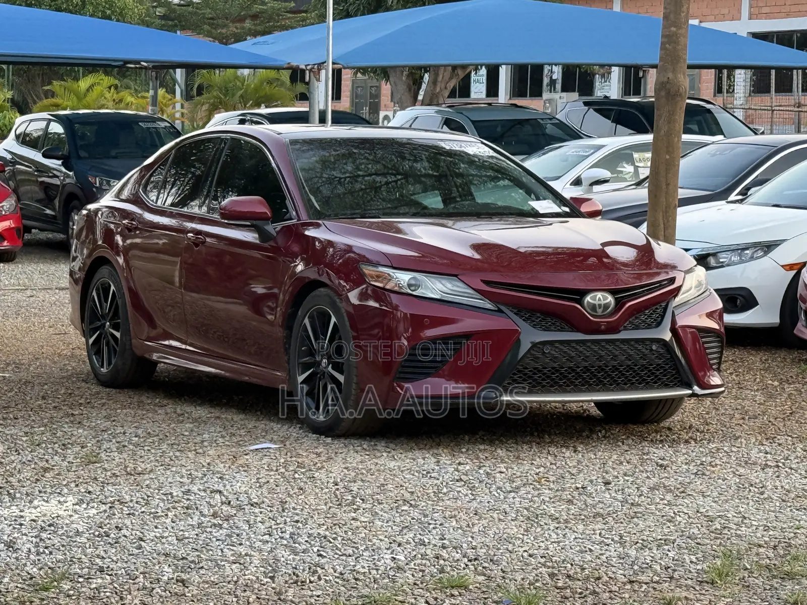 Toyota Camry 2018 Burgundy