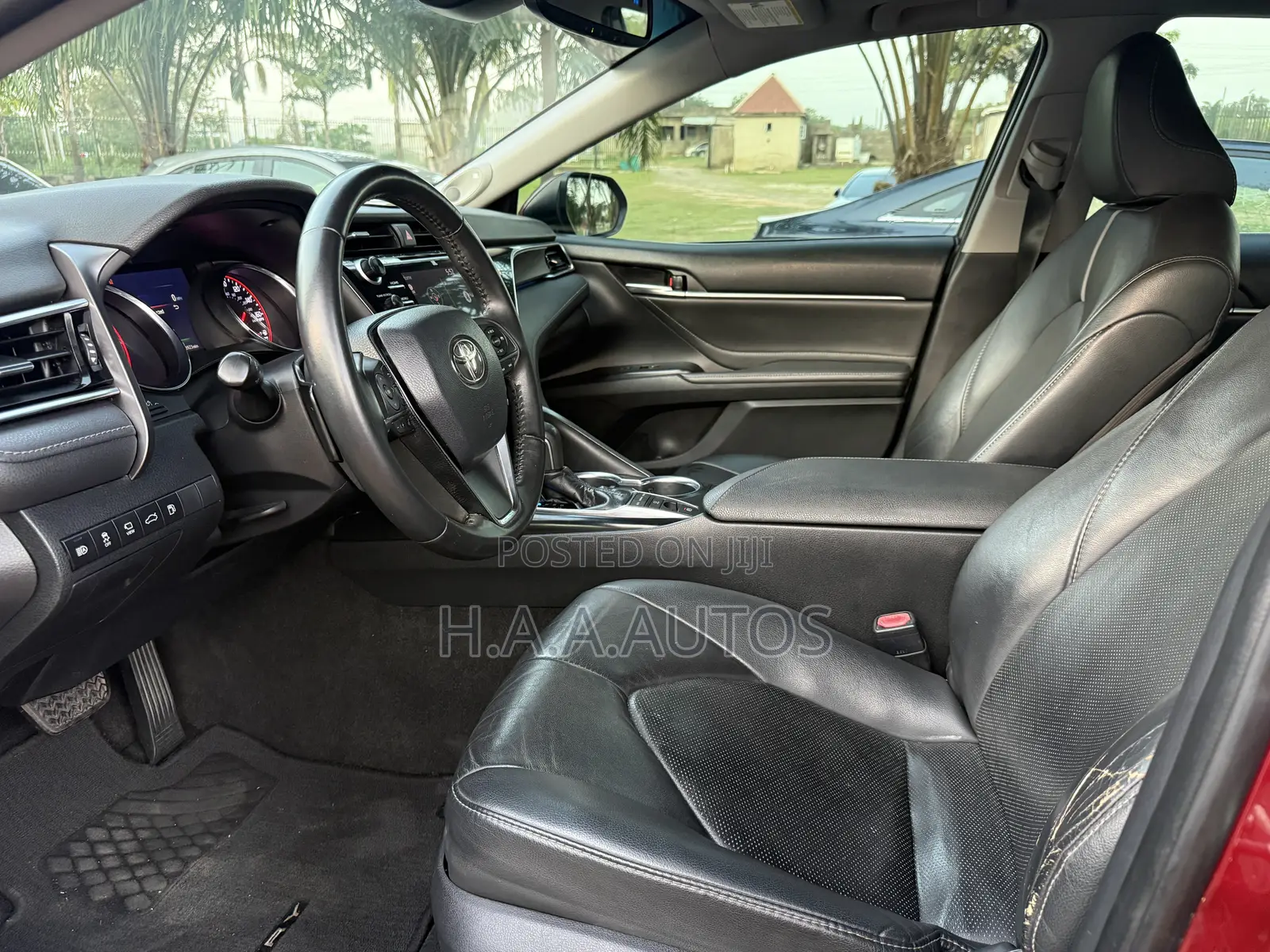 Toyota Camry 2018 Burgundy