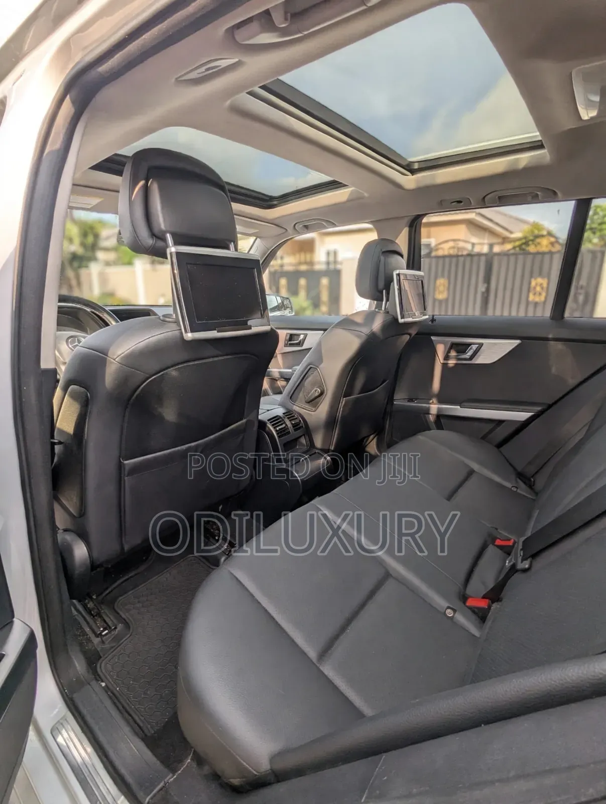 Mercedes-Benz GLK-Class 350 4MATIC 2010 Silver
