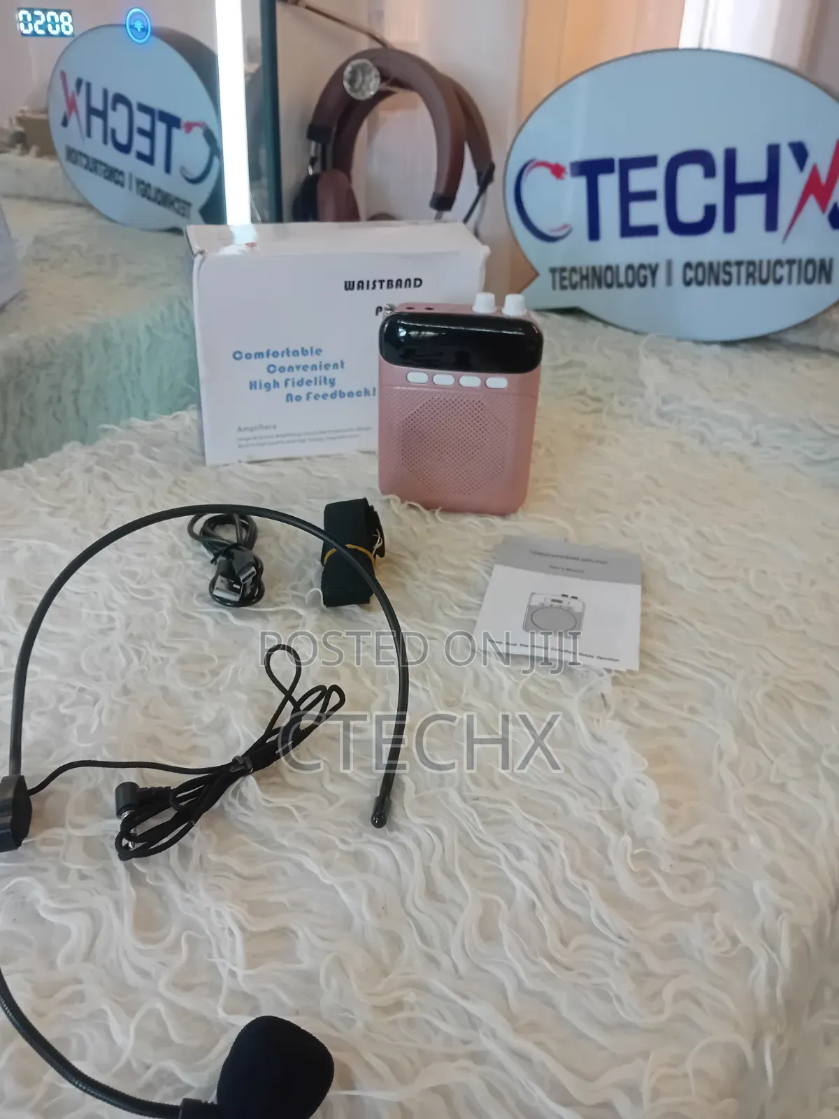 Rechargeable Waistband Voice Amplifier With Microphone 2800mAh. Rose