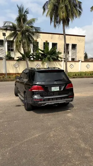 Mercedes-Benz GLE-Class GLE 350 2017 Black