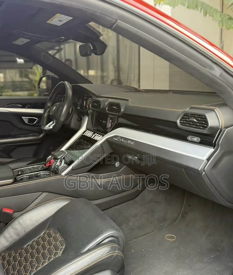 Lamborghini Urus Base 4dr AWD 2020 Black