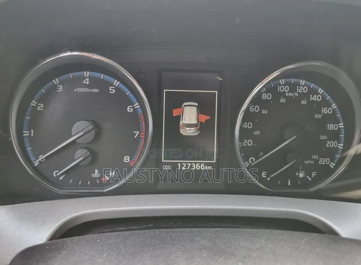 Toyota RAV4 XLE 4dr SUV AWD (2.5L 4cyl 6A) 2018 Maroon