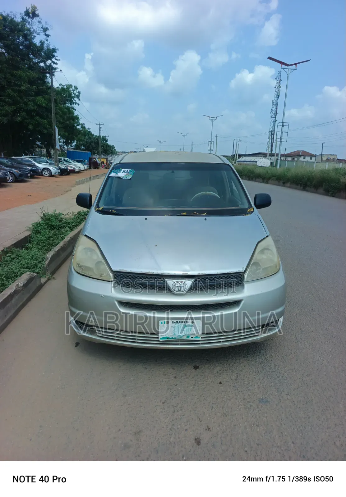 Toyota Sienna 2004 Gold