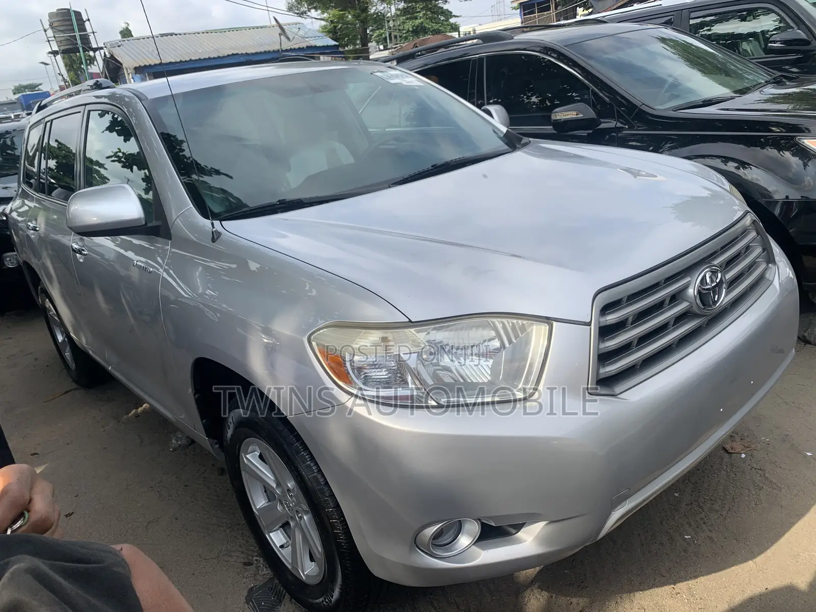 Toyota Highlander Limited 2010 Silver