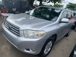Toyota Highlander Limited 2010 Silver