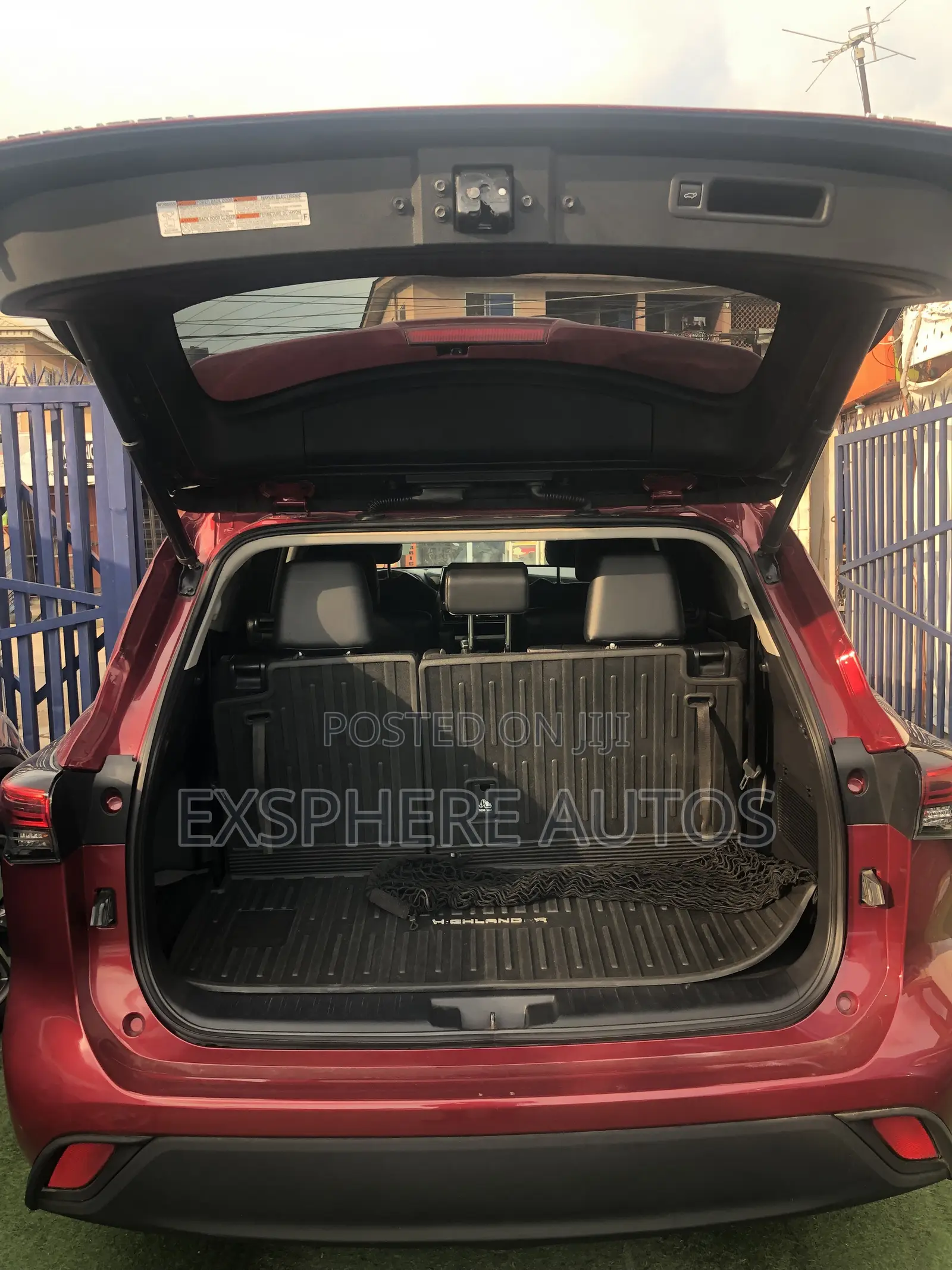 Toyota Highlander XLE AWD 2020 Red