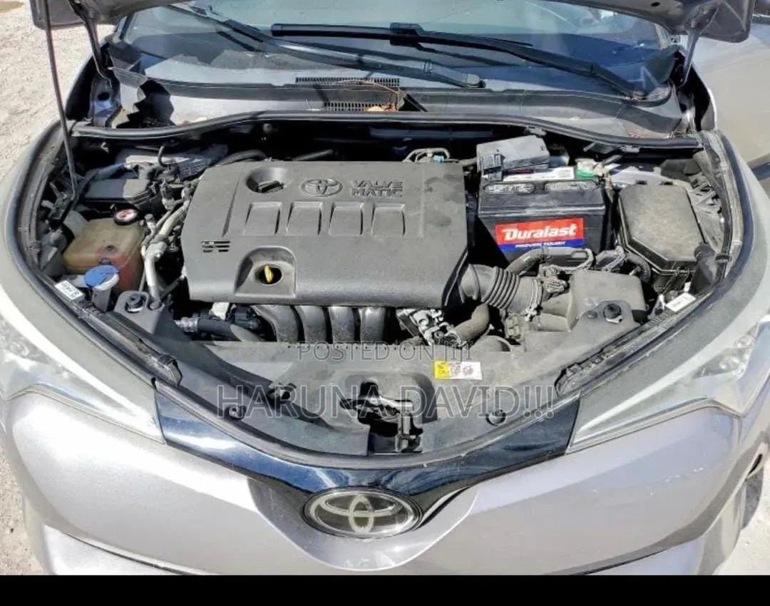 Toyota C-HR 2019 Silver
