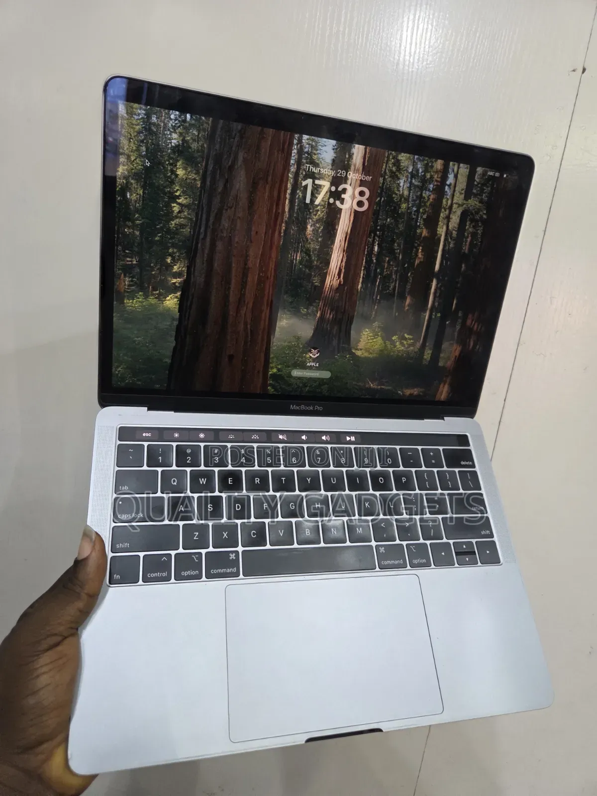 Laptop Apple MacBook Pro 2019 16GB Intel Core i7 SSD 512GB