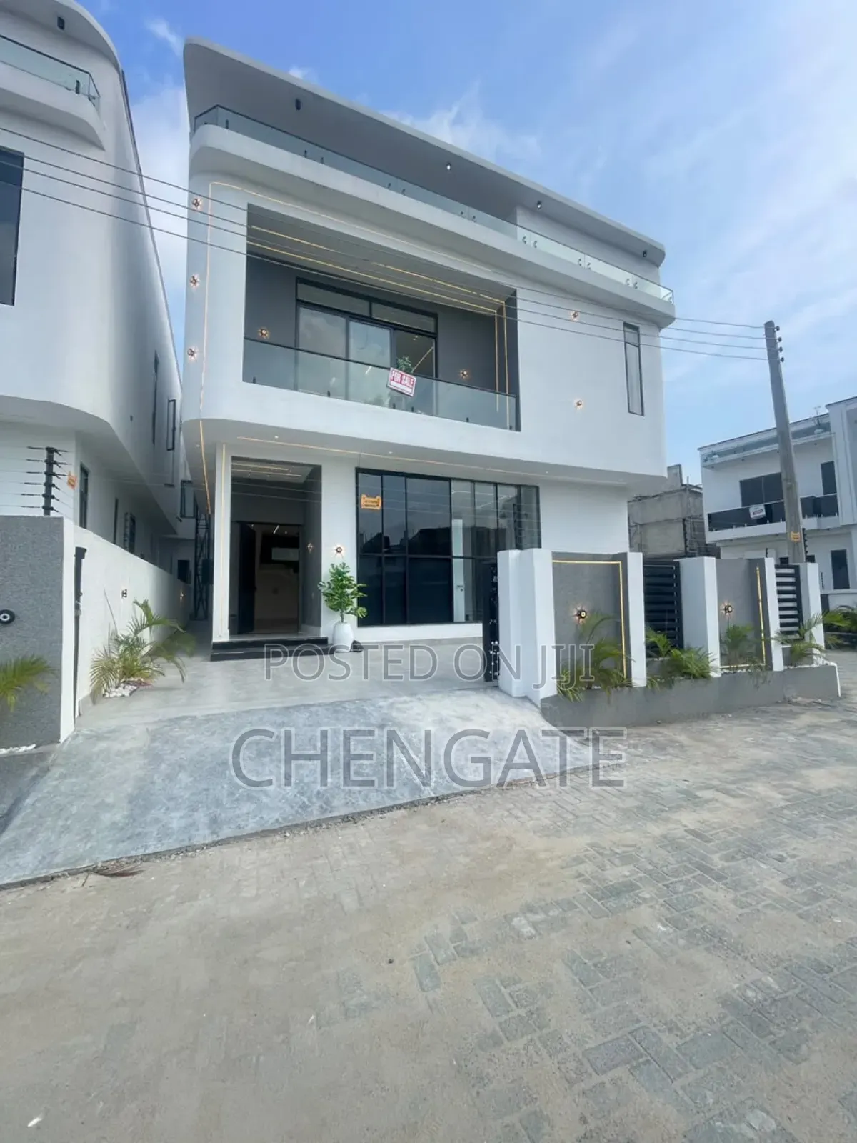 4bdrm Duplex in Ajah for sale