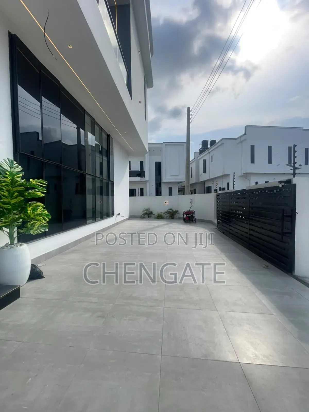 4bdrm Duplex in Ajah for sale